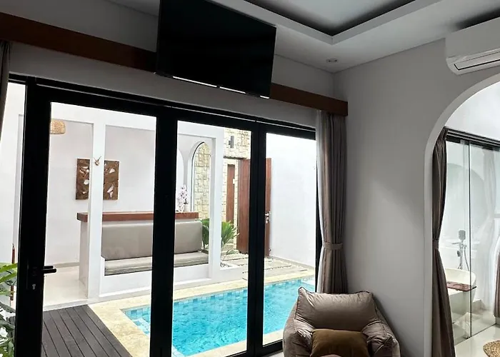 Hotel Maithala & Living *