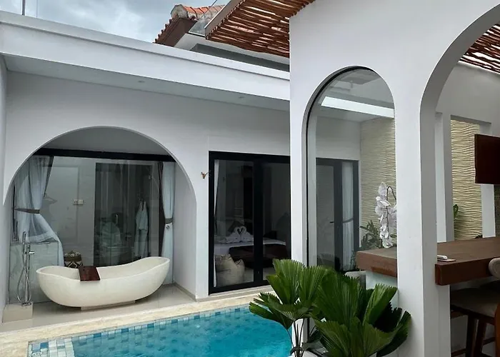 Maithala & Living Kuta (Bali)