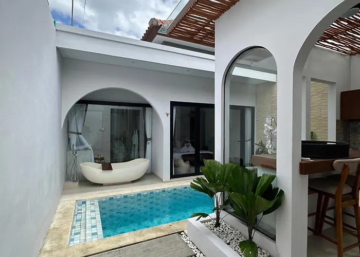Maithala & Living Kuta (Bali)