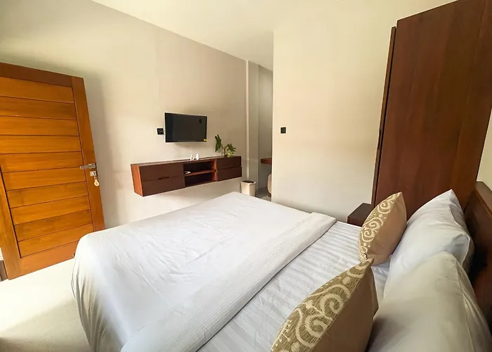 Maithala & Living Hotel *